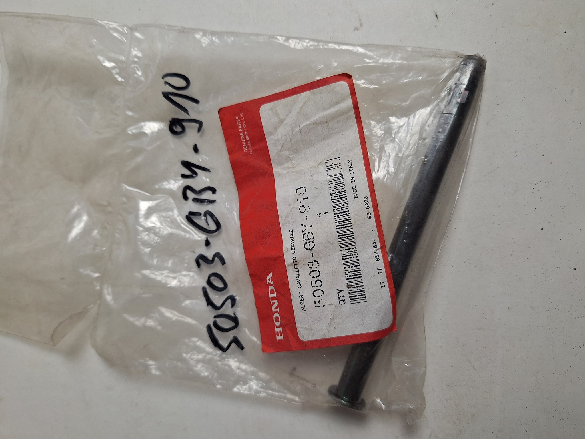 Picture of SHAFT,MAIN STAND  50503-GBY-910